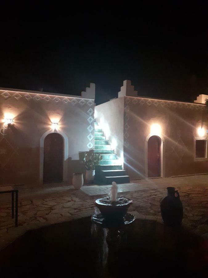 ホテル Defat Kasbah アイット・ベン・ハドゥ エクステリア 写真