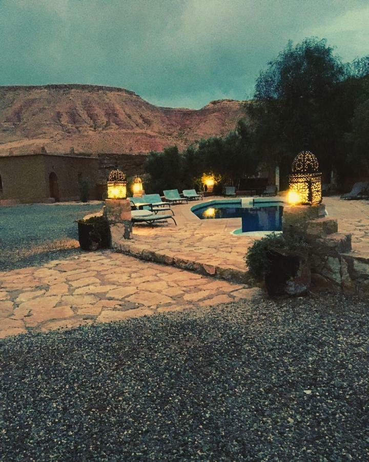 ホテル Defat Kasbah アイット・ベン・ハドゥ エクステリア 写真
